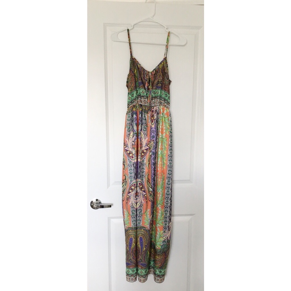 Bohemian print maxi dress size small
